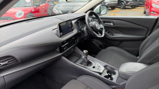 Nissan Qashqai 1.3 DiG-T MH Acenta Premium 5dr Petrol Hatchback